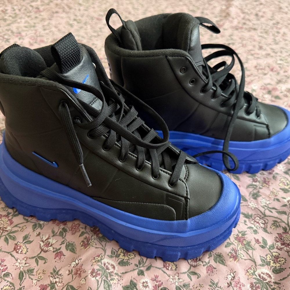 Nike Black and Blue Sneakers